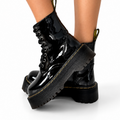 Botín Rebel negro para mujer con plataforma y diseño urbano - AGORA
